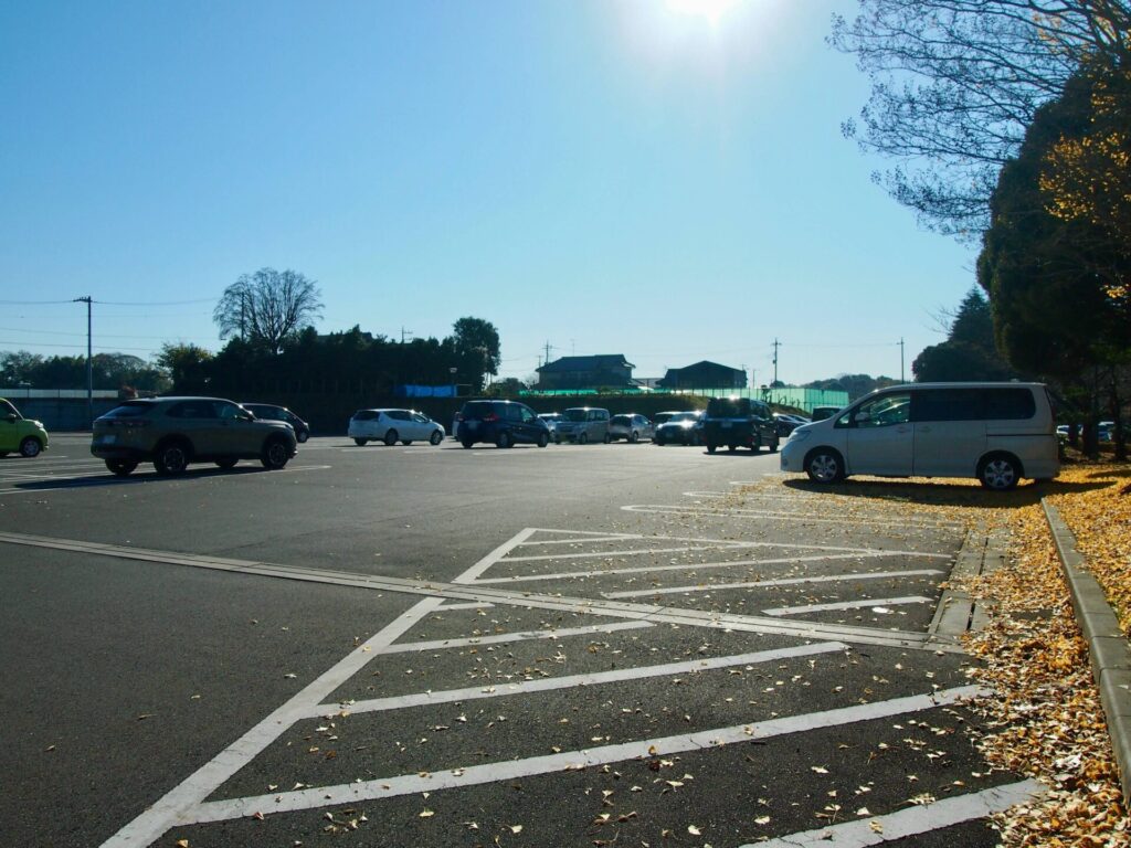 【流山総合運動公園】駐車場の料金や混み具合