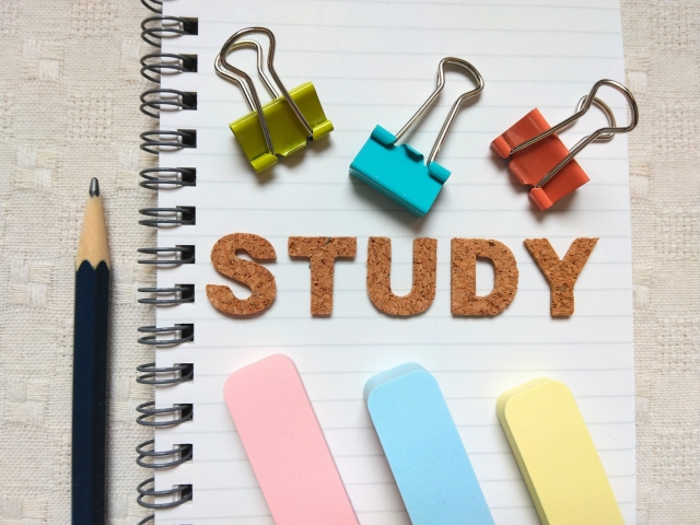 障がい福祉サービスに関わる職種とその資格