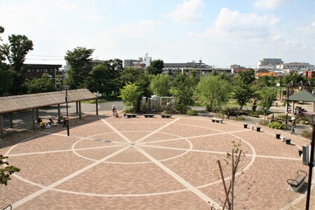 大洲防災公園：河川敷の特性を活かした災害対応型公園（市川市）