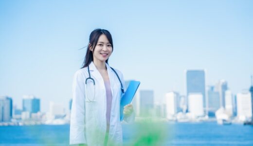 【在宅医療】訪問看護の計画を立てる『ケアマネージャー』とは？関連する職業も紹介